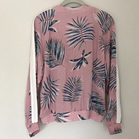 NWT BB Dakota Palm Before A Storm Bomber Jacket - Picture 6 of 8
